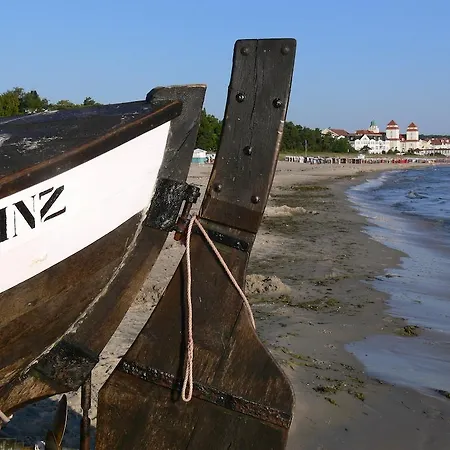 Oma's Kueche & Quartier 호텔 *