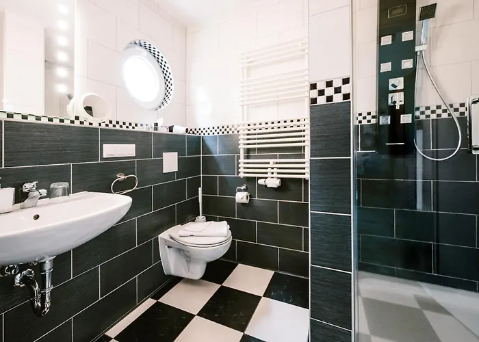 Otel Oma's Kueche & Quartier